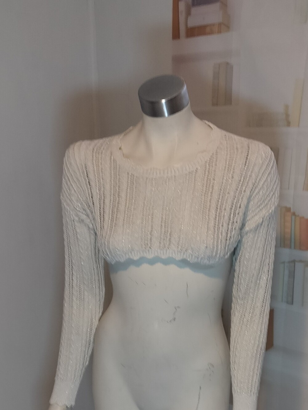 Cropped Crew-Neck Sweater in Cream
